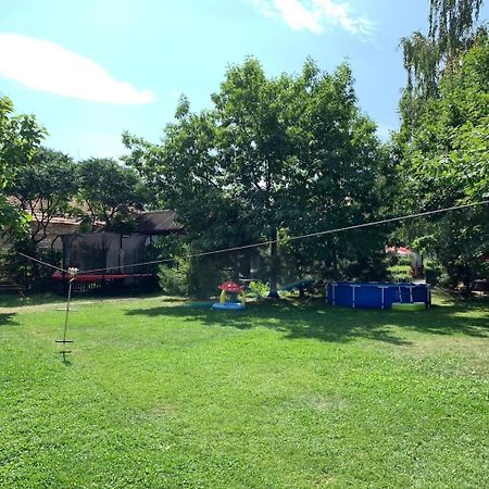 Вілла Rybarska Basta Vikletice - Nechranice Chbany Екстер'єр фото